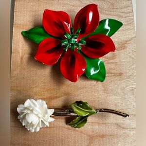 Two vintage floral pins